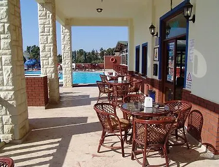 Golden Sunset 图尔古特雷斯