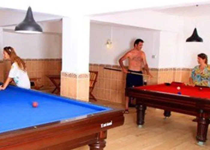 Otel Golden Sunset 2*